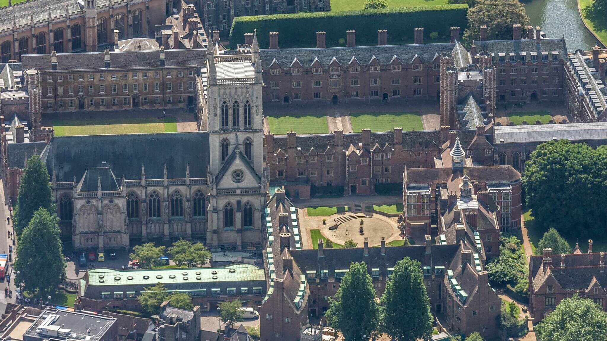 skynews-cambridge-university_4994385